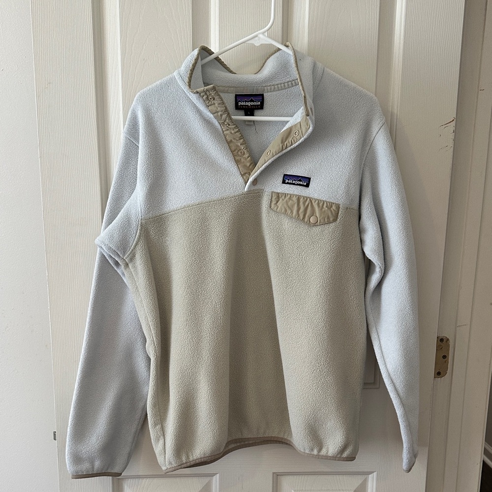 Patagonia Women’s Synchilla Snap-T Fleece Pullover